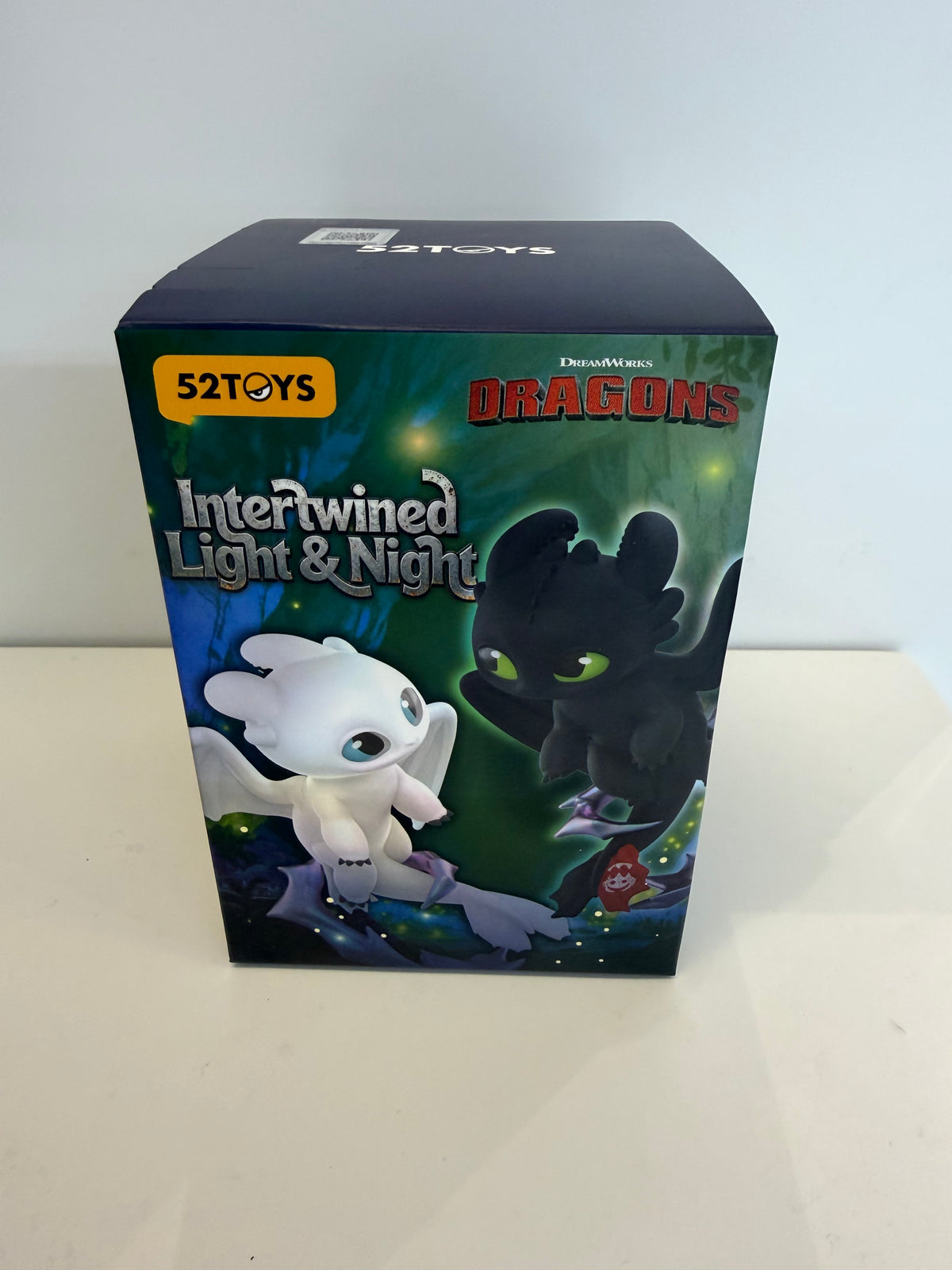 How to train your dragon Intertwined Light & Night Series